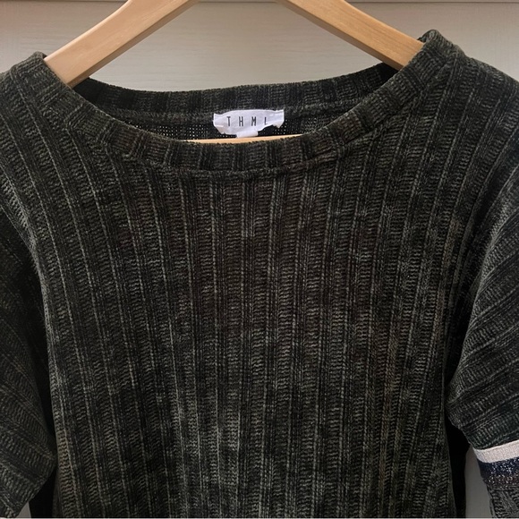 THML Chenille Velvet Bell Sleeve Sweater Top, Anthropologie, size small - Picture 9 of 10